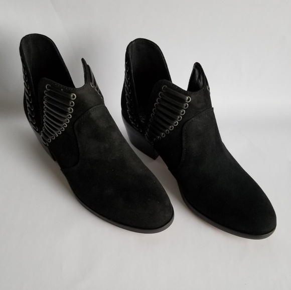 Nwb, Vince Camuto booties - Picture 3 of 8